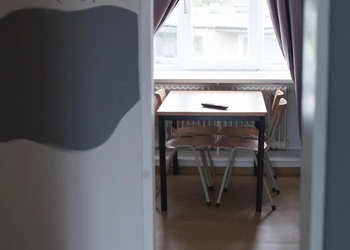 Hostel Monteurzimmer In Mitte Bei Hansezimmer