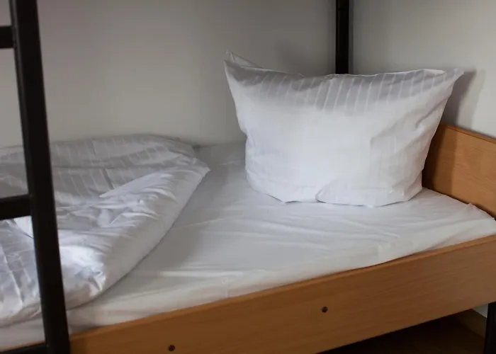 Hostel Monteurzimmer In Mitte Bei Hansezimmer
